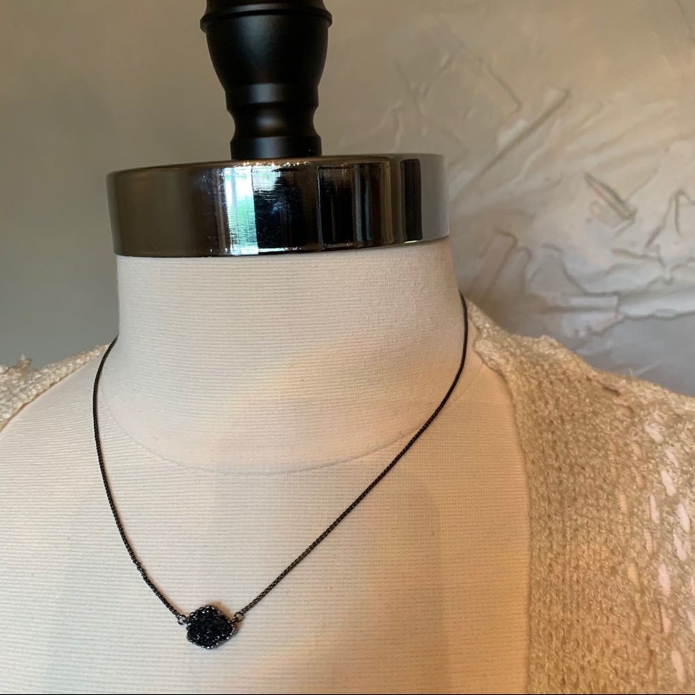 Kendra Scott Tess Necklace